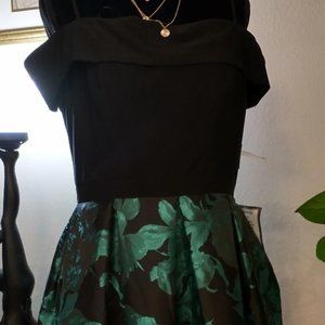 Morgan Company Black and  TEAL Size 13  with  straps  social event dress.